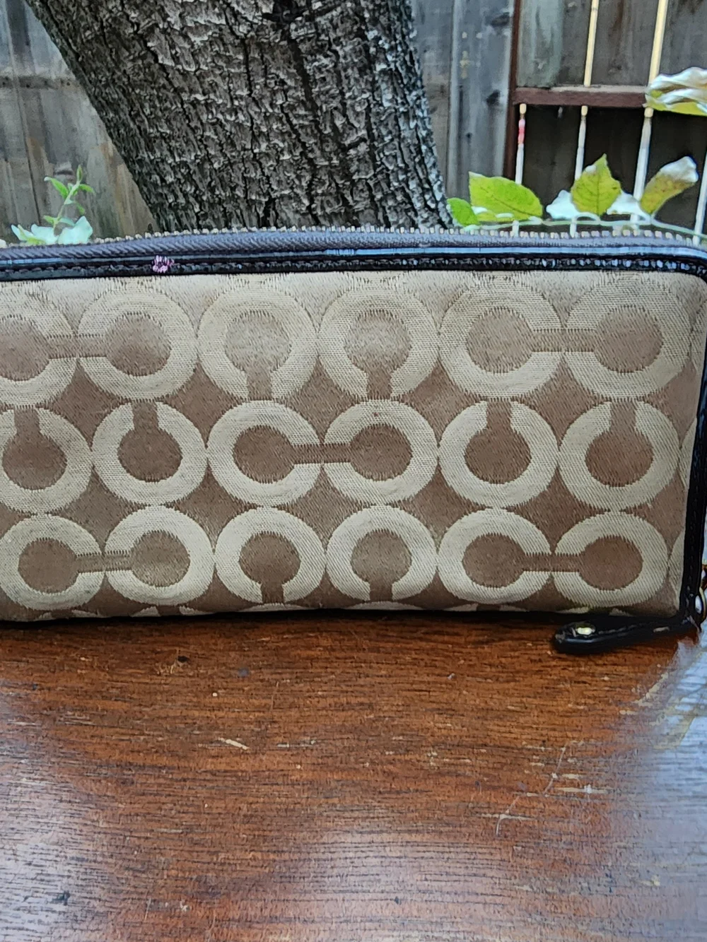 Coach Madison Signature Accordion Zip Wallet Khaki Brown Pleated Jacquard